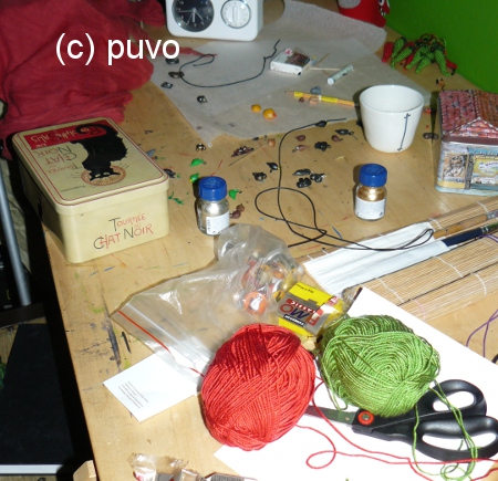 Der aktuelle Zustand von puvos Schreibtisch...