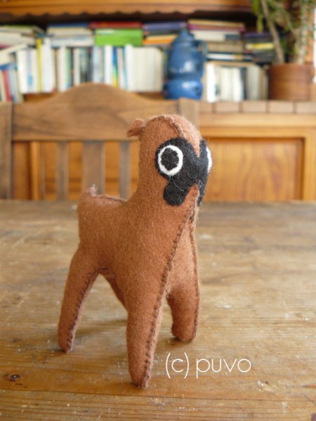 Boxer aus Filz. Design von puvo productions.